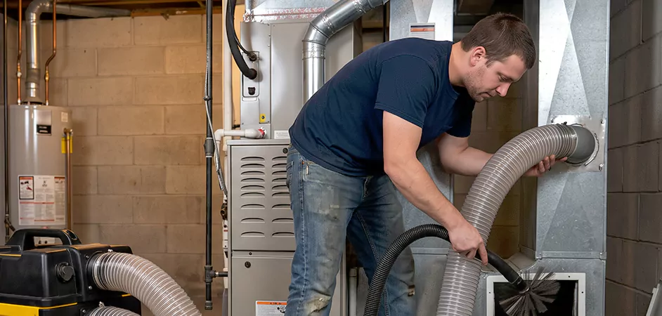 Negative Pressure Duct Cleaning for Large and Long Duct Systems in Laredo